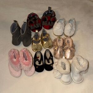 Dearfoams Baby Slippers + Baby Shoes in Sizes 0-3months and 6-9months (Size 3)